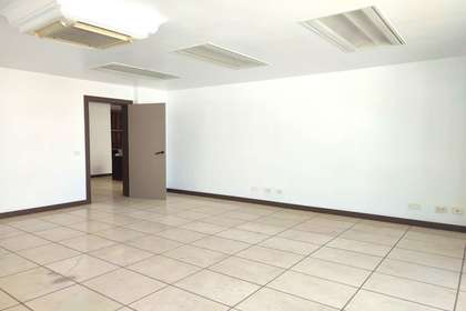 办公室 出售 进入 Arrecife Centro, Lanzarote. 